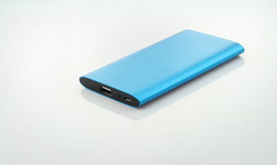 私模超薄移动电源 A品高容量聚合物电芯，揭秘2014年优势工厂热销背后的实力